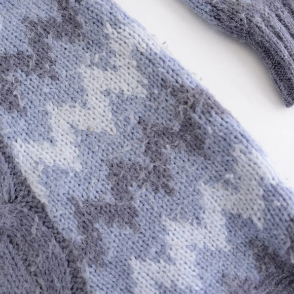 Vintage  White Stag Multi Blues Chevron Print Sweater Size Large - Picture 12 of 12